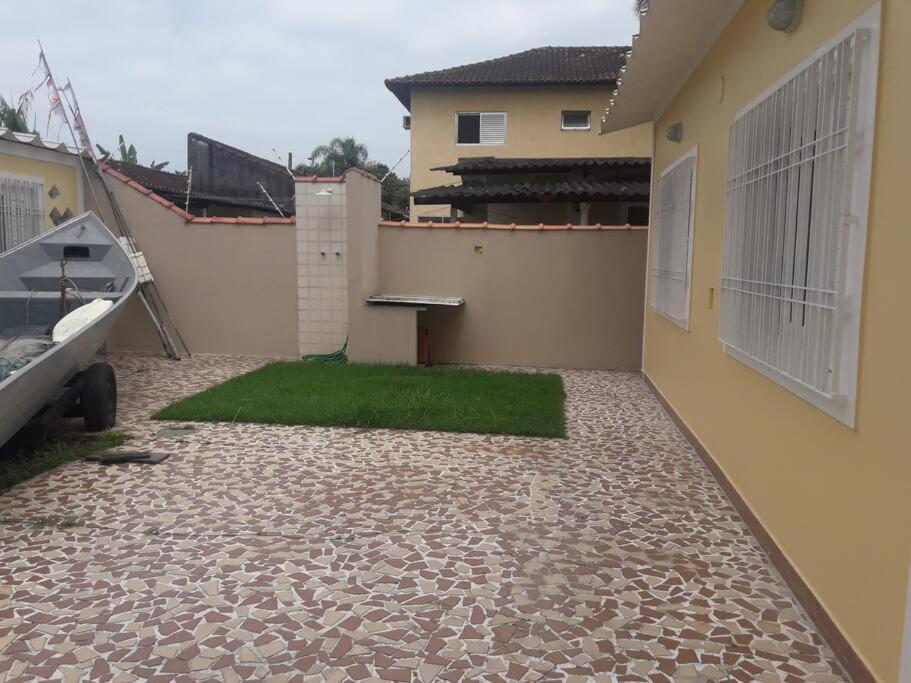 Confortavel Casa Na Do Indaia Сasa de vacaciones Bertioga